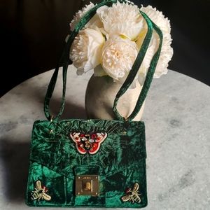 Aldo green velvet hand/ shoulder bag, adjustable strap.